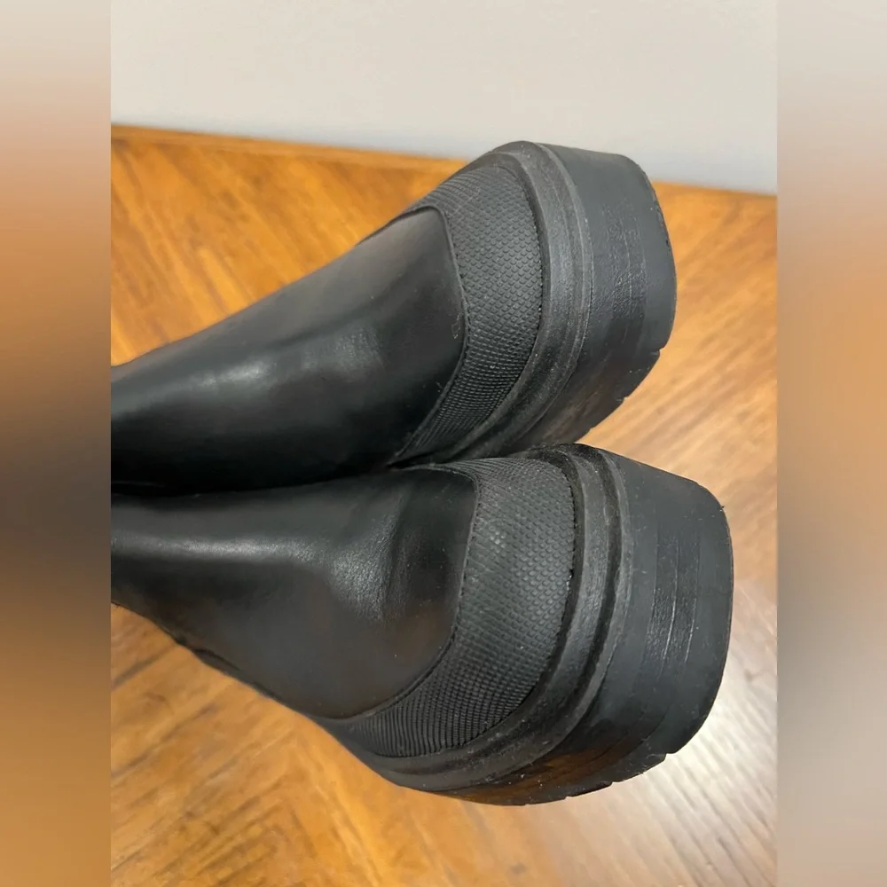 Sam Edelman Lulia Women's Chelsea Boot - Picture 4 of 15